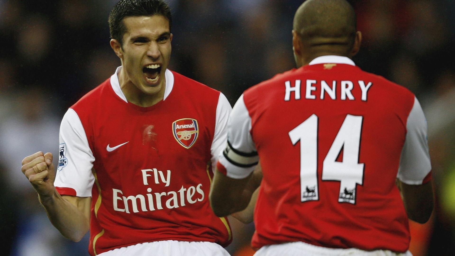 曼联最新引援已完成，豪华阵容待发，曼联最近几年引援