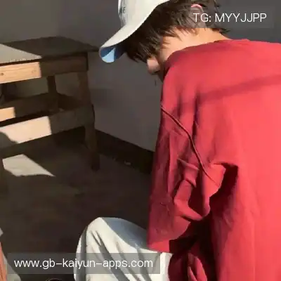 乌忱韵
